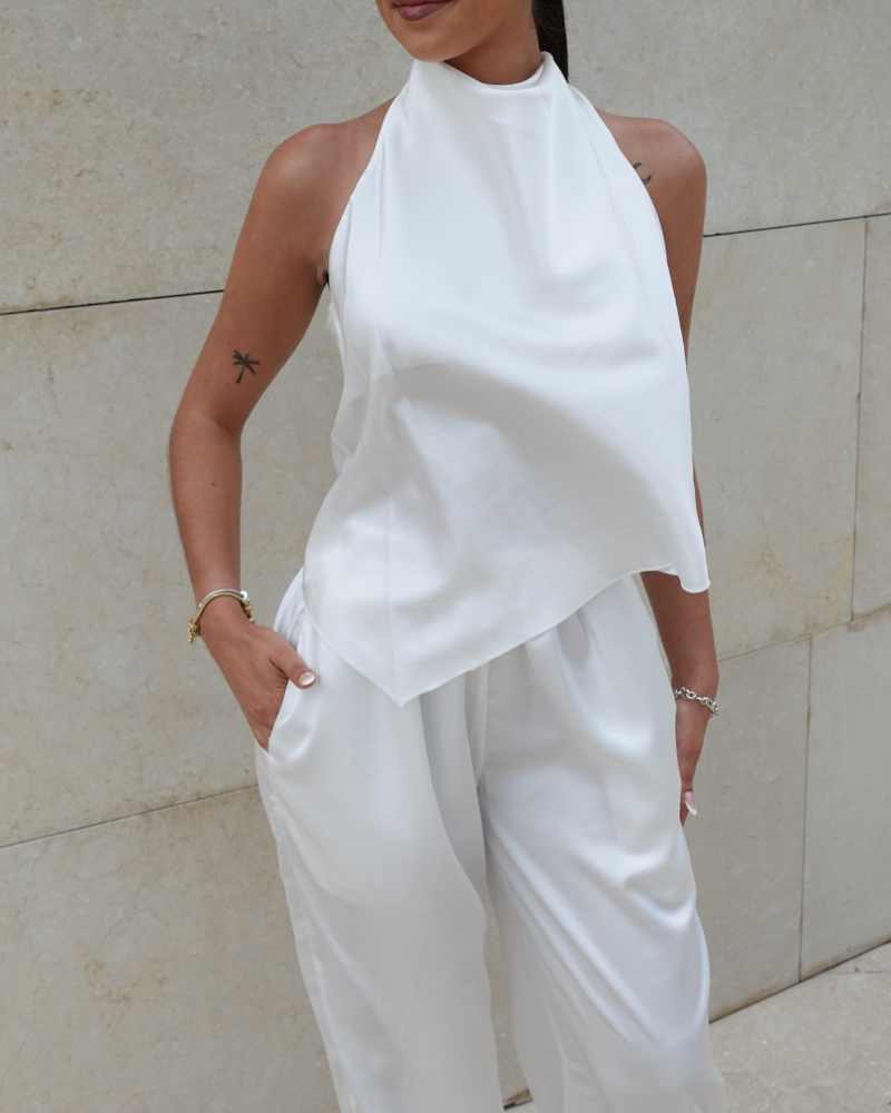 Conjunto satinado elegante dos piezas
