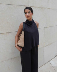 Conjunto satinado elegante dos piezas