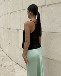 Falda midi lencera